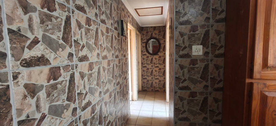 2 Bedroom Property for Sale in Boitekong North West